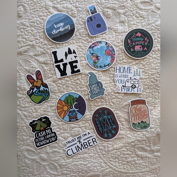 waterproof stickers removable tear off without trace of glue very sticky vinyl - Picture 2 of 2